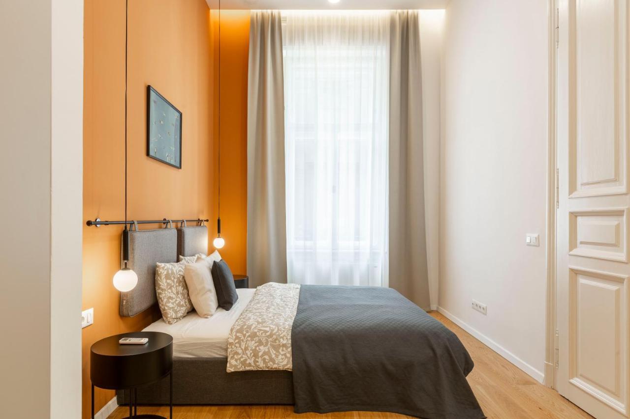 Luxurious Minimalist Residence With Sauna By Prestige Homes Budapešť Exteriér fotografie