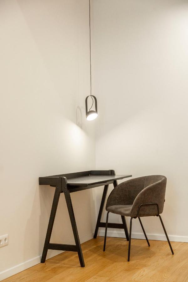 Luxurious Minimalist Residence With Sauna By Prestige Homes Budapešť Exteriér fotografie